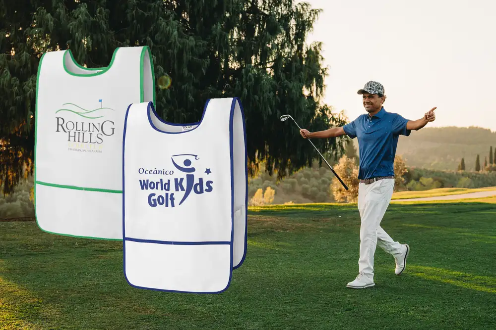 Branded golf tabards at a golf tournament